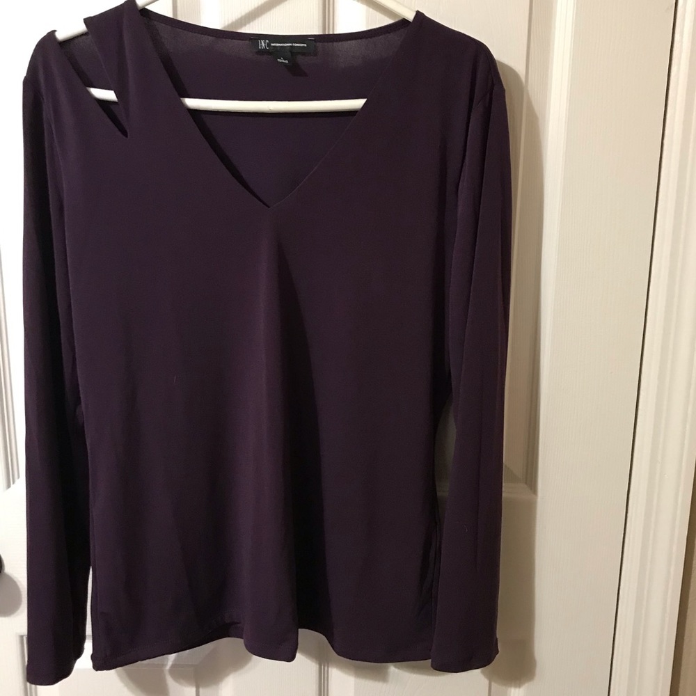 New top. INC